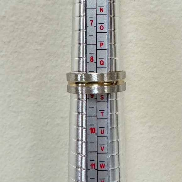 (New) Stainless Steel Two-Tone Flat with Center Accent Groove Ring Size 8.5 - Picture 5 of 7